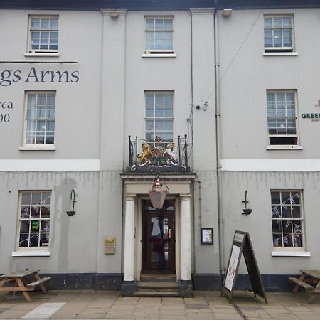 Kings Arms Hotel By Greene King Inns Вестергем Екстер'єр фото